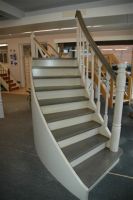 Van Eepoel Harry -Trappen bvba Binnenschrijnwerkerij