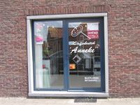 Stoffenboetiek Anneke Voering