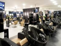 Le Salon Hairdesigners  Redken