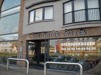 The Rupel Cycles Step