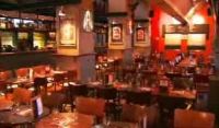 Chess Caf&eacute; Walking dinner