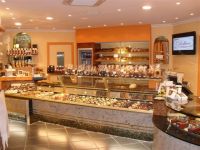 Patisserie D&eacute;lice (delice) Feesttaarten