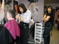 Kapsalon Kapsones Internationaal