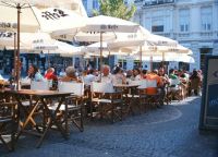 Hotel Terminus - Caf&eacute; Leffe Verwarmd terras