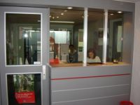 Axa Bank Poppe Nicole en Joost Gratis