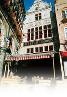 't Klein Stadhuis Cat