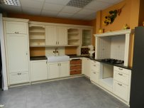 Toonzaalkeuken te koop