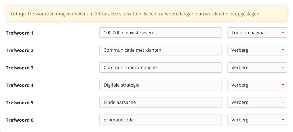 Het deel Trefwoorden met een gele waarschuwing over maximaal 30 karakters en zes rijen met telkens een tekstveld en een keuzelijst Toon op pagina of Verberg