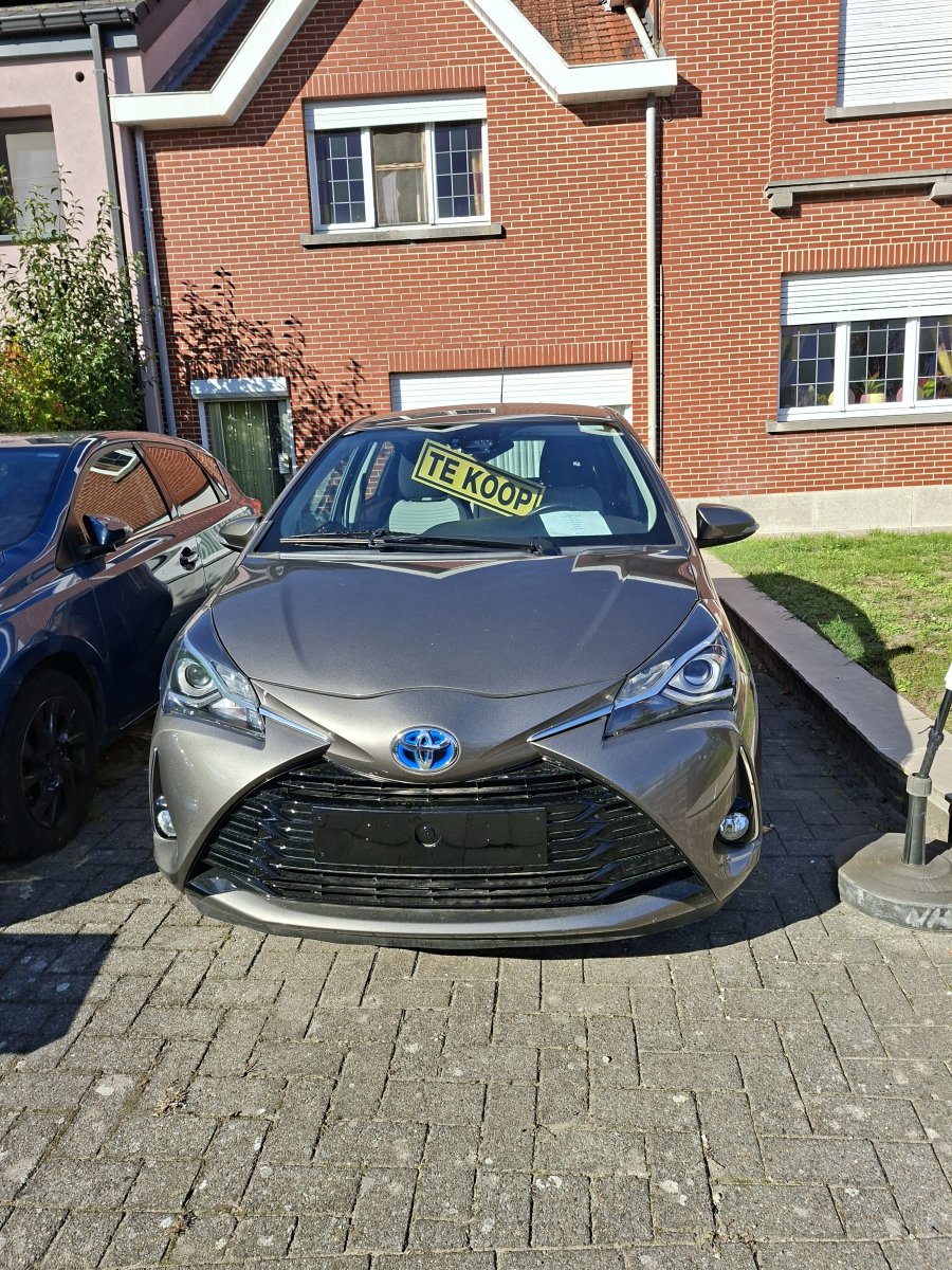 TOYOTA YARIS HYBRIDE TOYOTA YARIS HYBRIDE