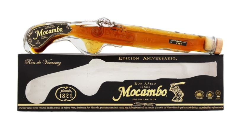 Mocambo 10 YO Pistol Pack Rum